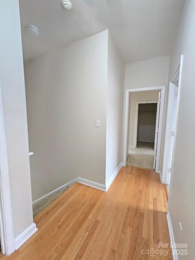 Building Photo - 15224 Coventry Ct Ln