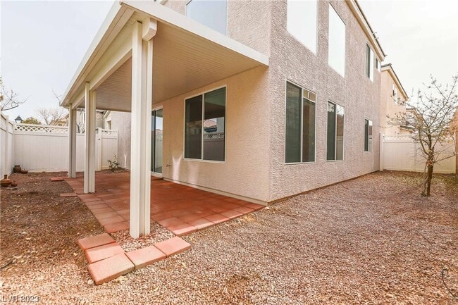 Building Photo - 8345 Hunter Brook St