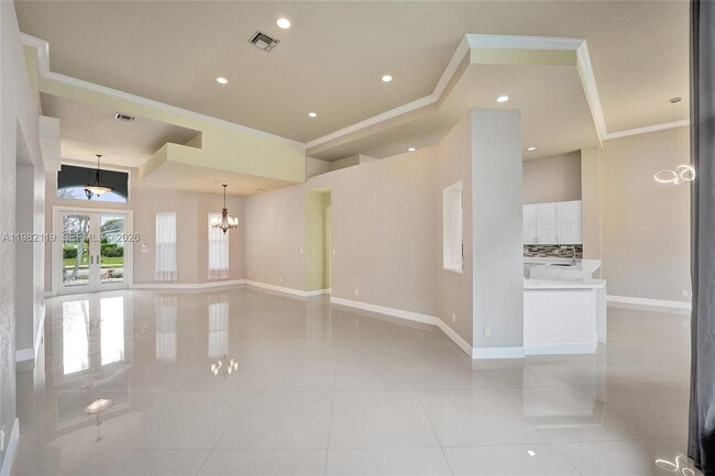 Building Photo - 8006 N Savannah Cir