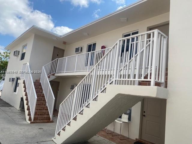 Building Photo - 1327 SW 3rd St