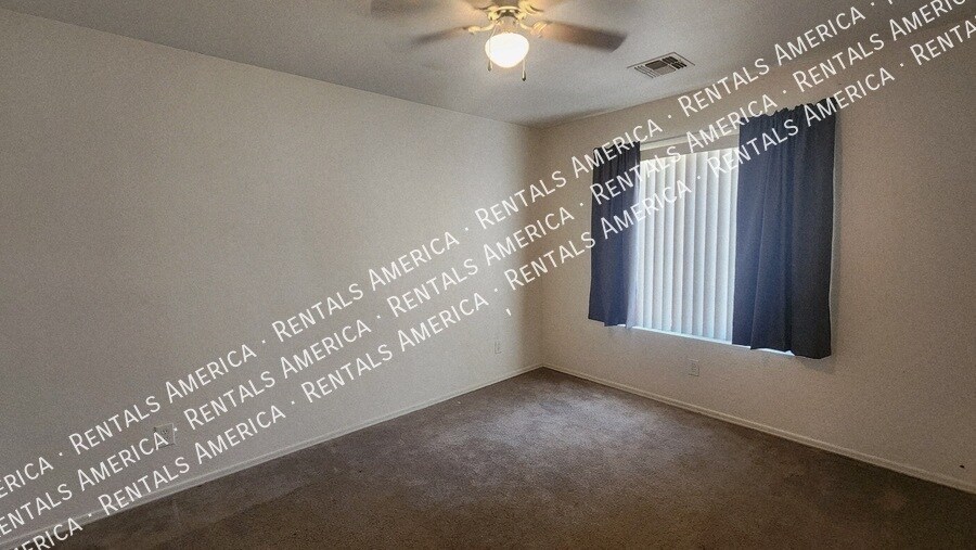 Building Photo - 23804 N High Dunes Dr