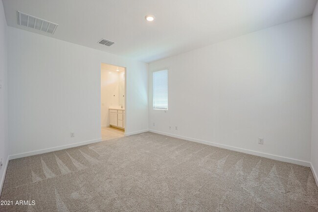 Building Photo - 16556 W Alameda Rd