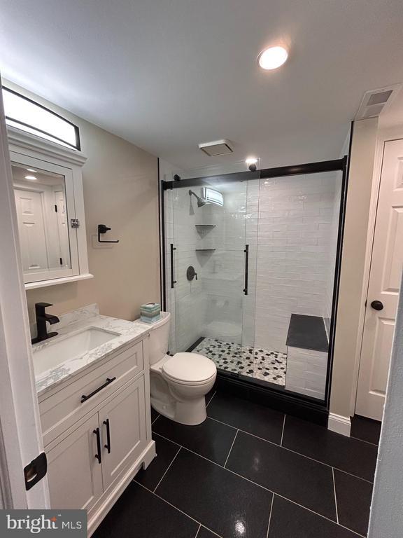 Building Photo - 287 Knoll Dr