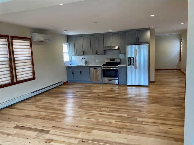 Building Photo - 65 Bay Ridge Pkwy