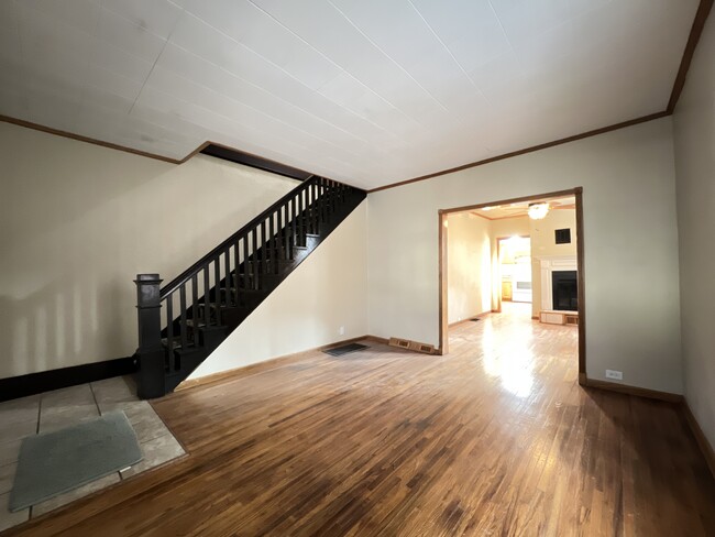 Building Photo - 2268 White St