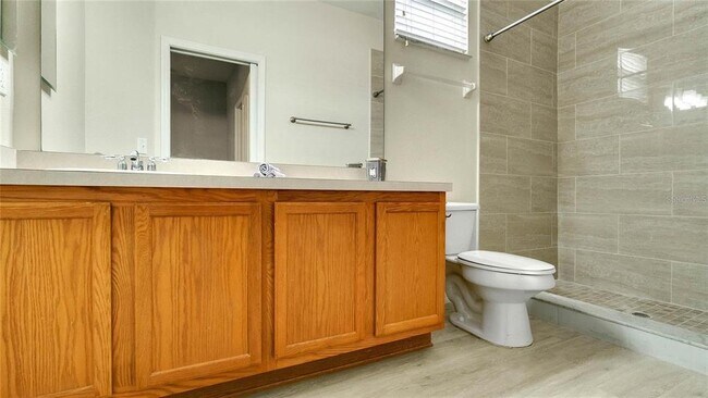 Building Photo - 10624 Savannah Wood Ct