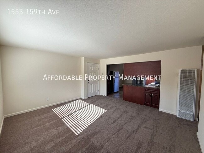 Building Photo - 1553 159th Ave