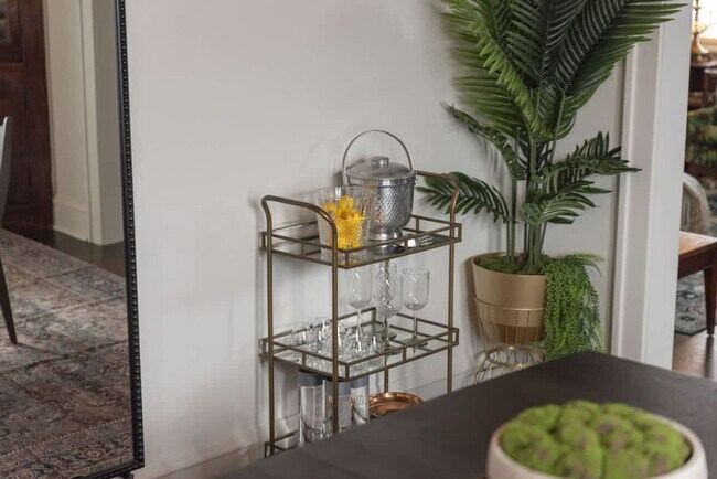 Building Photo - 4040 W 158th St