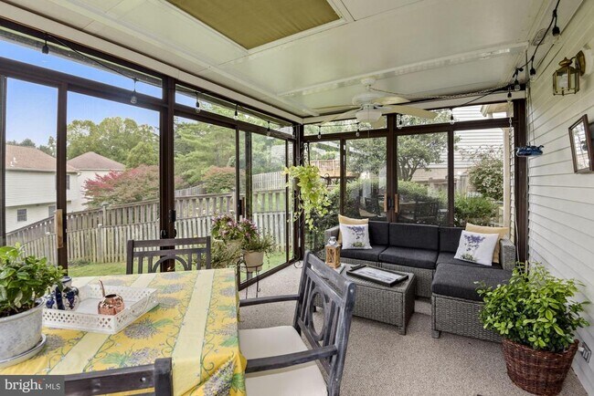 Building Photo - 2131 Silentree Dr