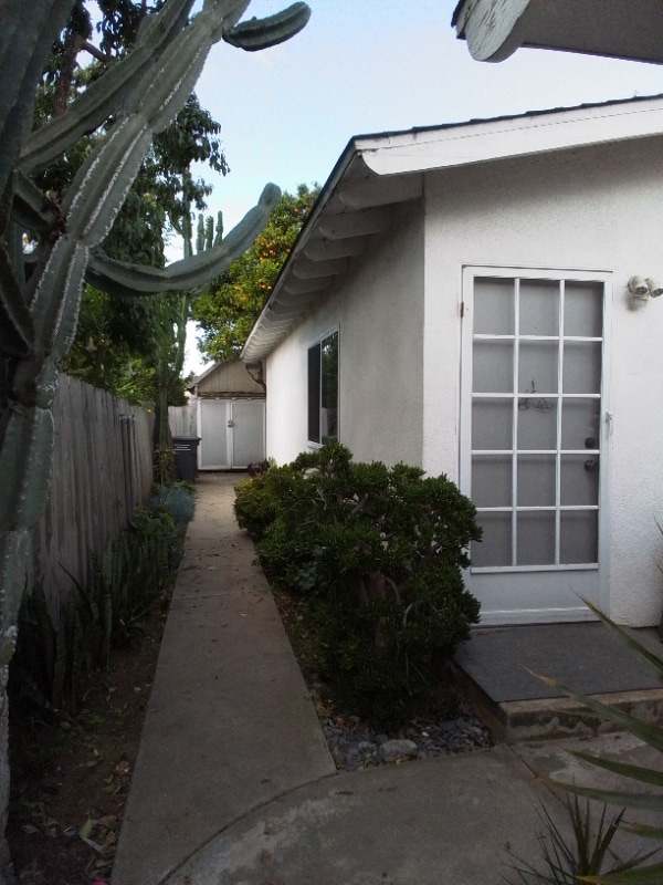 Building Photo - 3355 Valley St