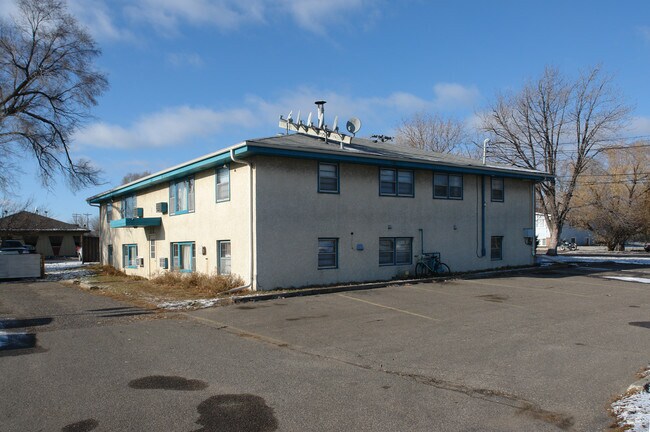 Building Photo - 262 57th Pl NE