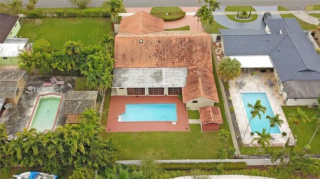 Building Photo - 2220 SW 90th Ave