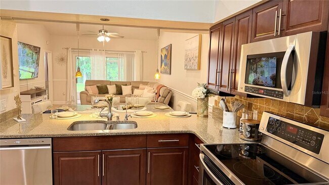 Building Photo - 4700 SW Archer Rd