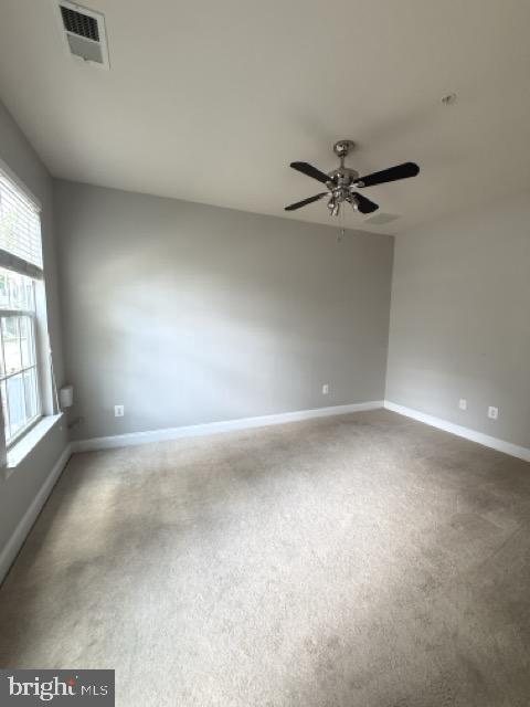 Building Photo - 35 Meridian Ln