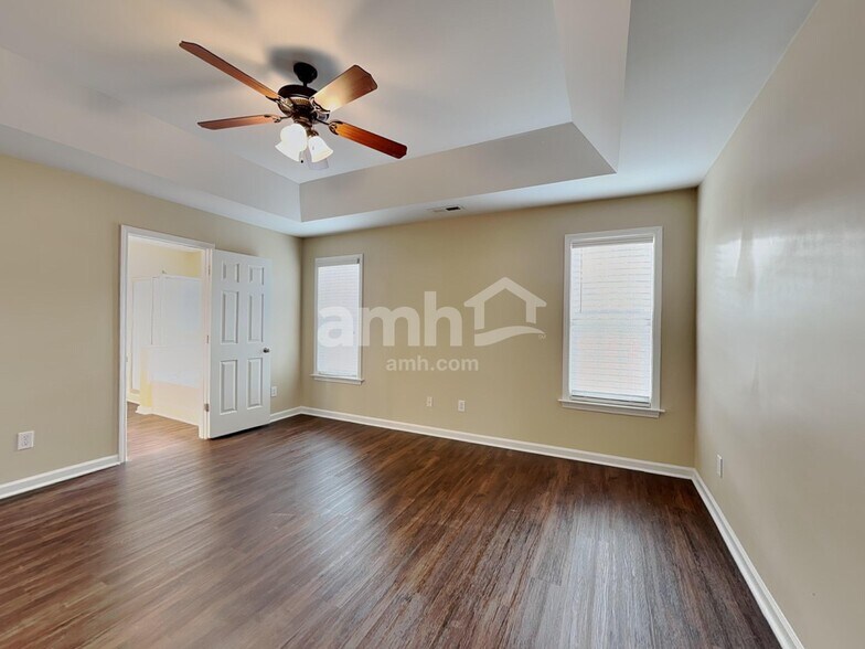 Building Photo - 228 Pearson Pl