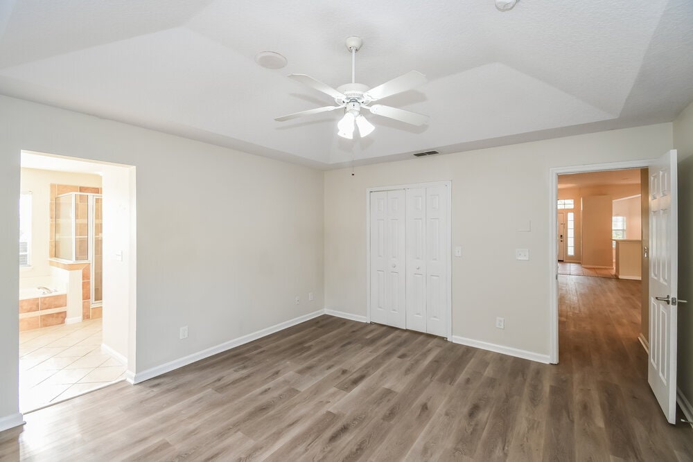 Building Photo - 732 Dewdrop Loop