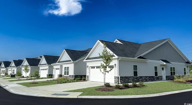 Building Photo - 31 Quaker Rdg Dr