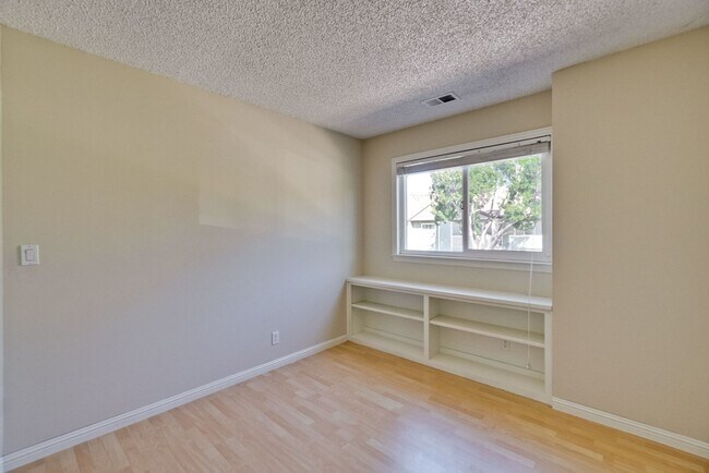 Building Photo - Great Home & Location in San Jose, CA