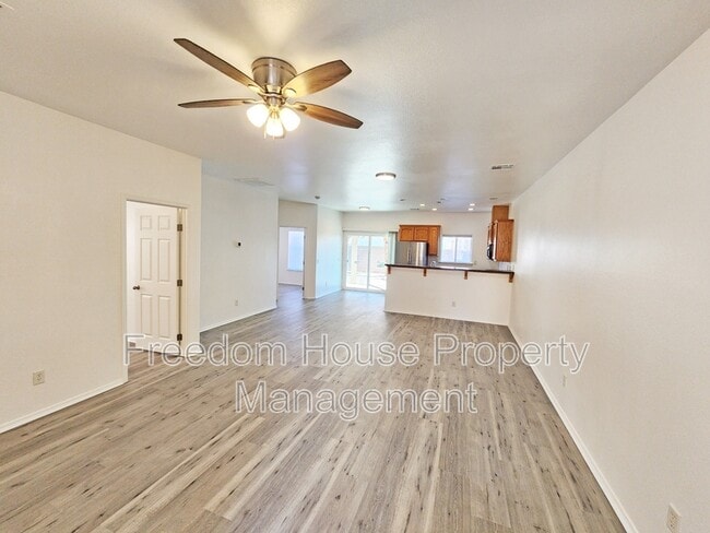 Building Photo - 530 Bourbon St