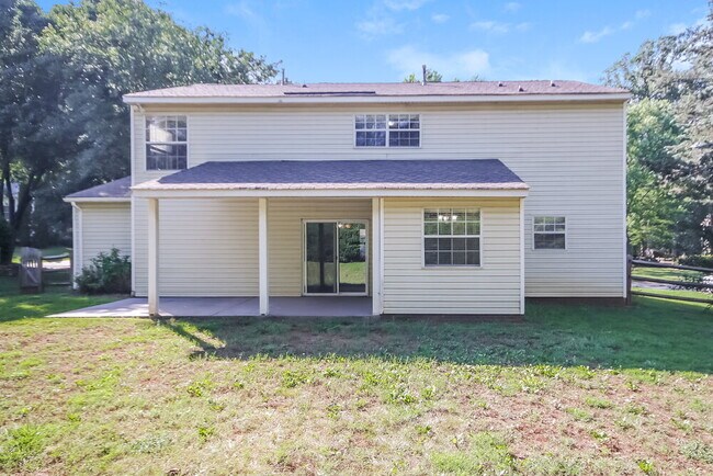 Building Photo - 9501 Cedar River Rd