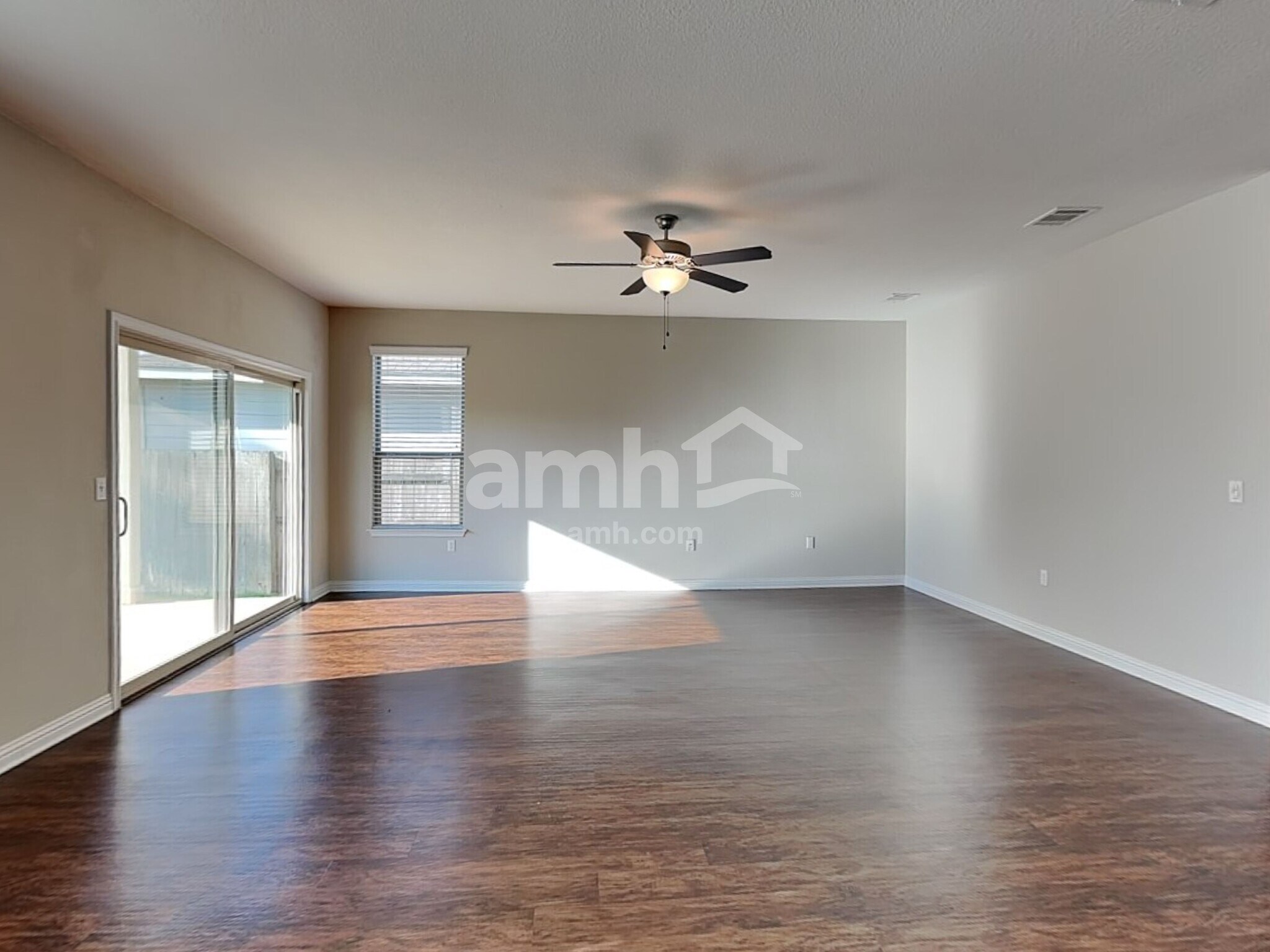 Building Photo - 5904 Gerard Dr