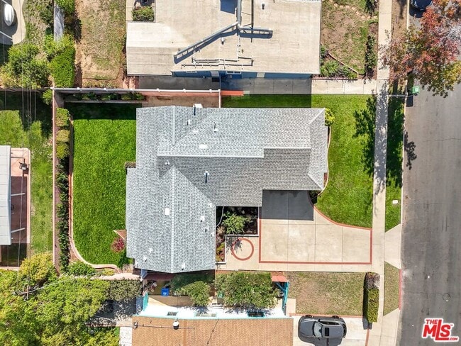 Building Photo - 5622 Babbitt Ave