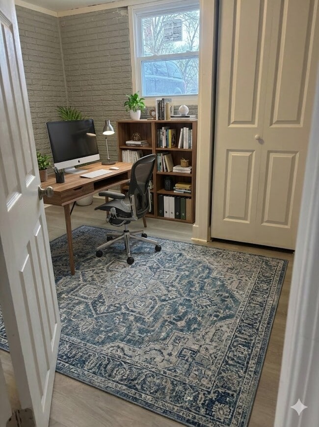 Building Photo - 1453 Diplomat Ln