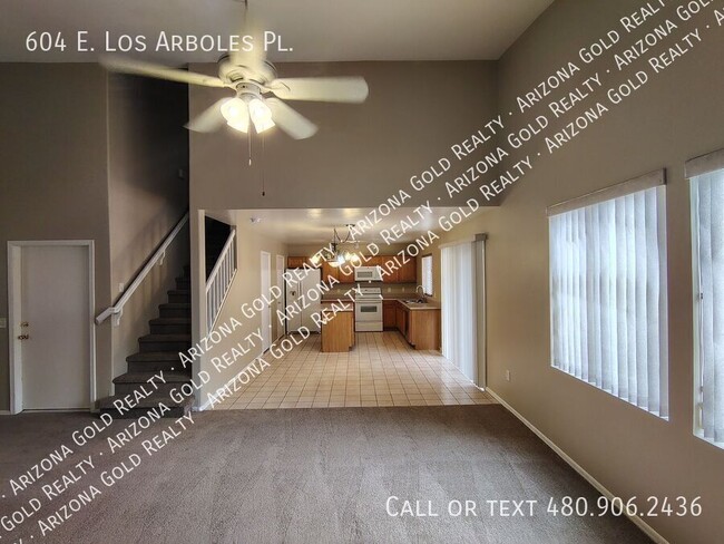 Building Photo - 604 E Los Arboles Pl