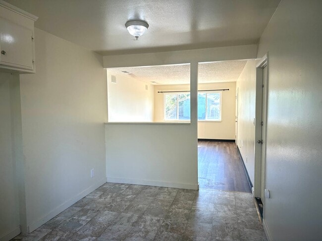 Building Photo - 3970 Meteor St