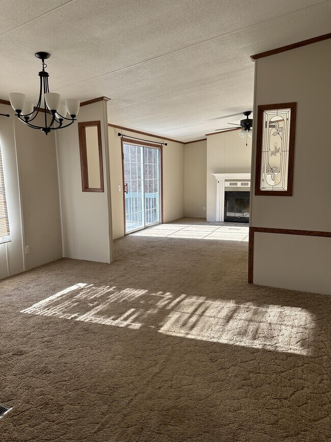 Building Photo - 430 Lytle Cove Rd