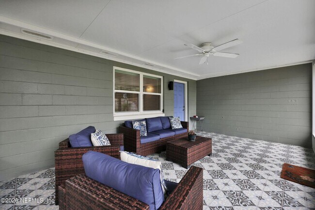 Building Photo - 1104 Boca Grande Ave