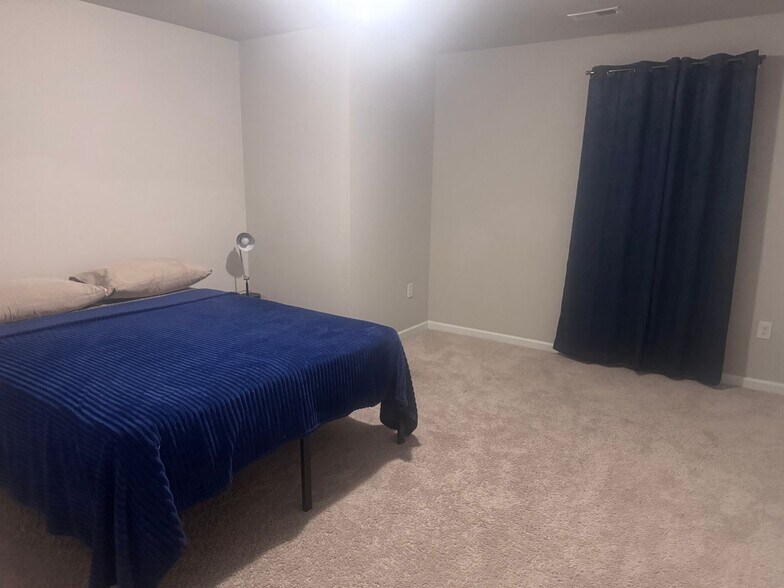 Building Photo - 11568 Winston Dr