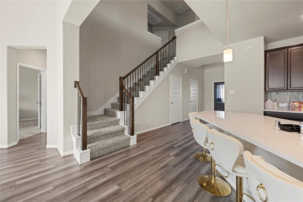 Building Photo - 618 Ellwood Terrace Ln