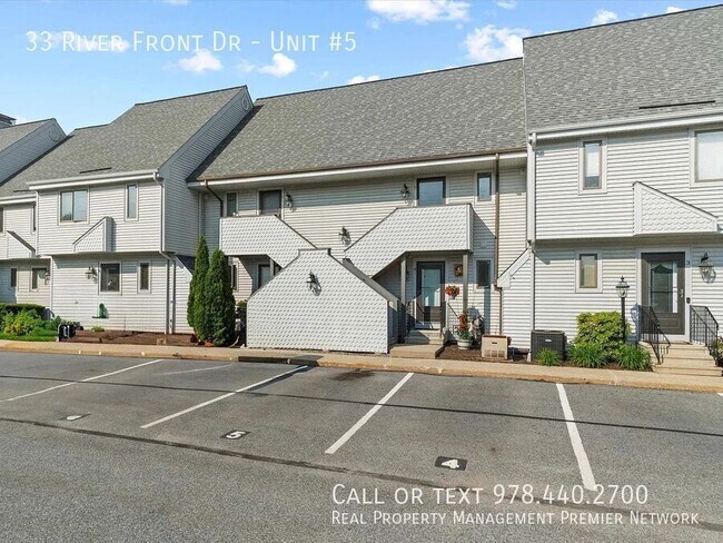 Building Photo - 33 River Front Dr