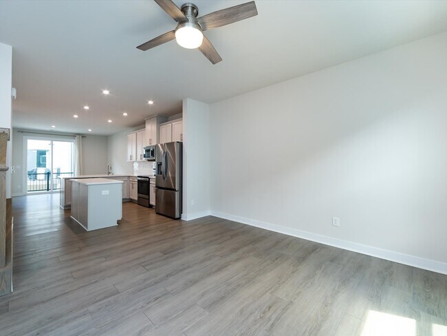Building Photo - 413 Spearfield Ln