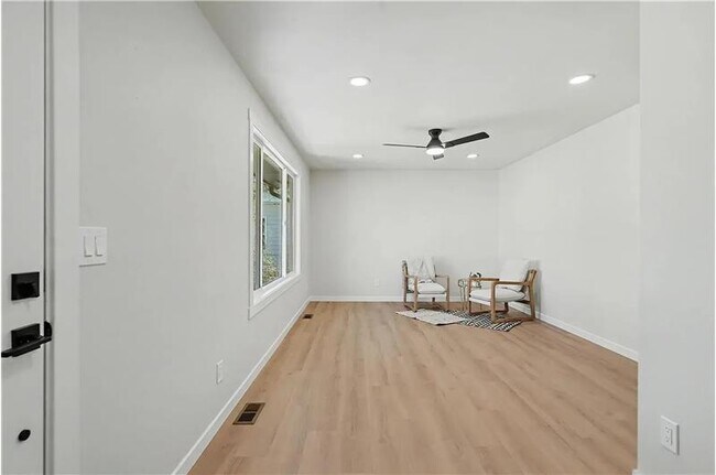 Building Photo - 2312 N 7th St