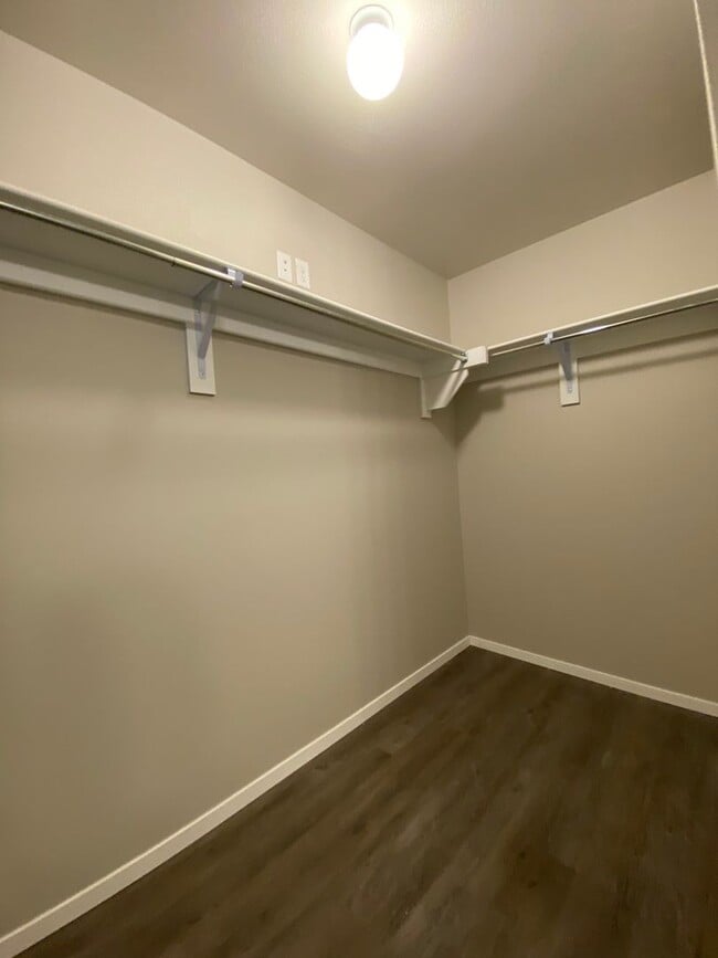 Building Photo - Pre-Leasing Now! 3-Bedroom, 2-Bath Duplex in Lawlis Ranch | Available September 2