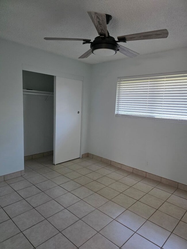 Building Photo - OPEN HOUSE 9/6/2025 From 12pm-2pm 3bed 2 B...