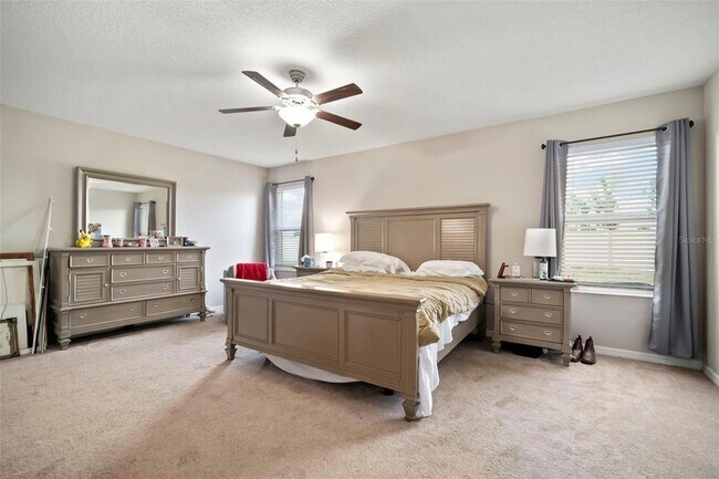 Building Photo - 5430 Blue Azure Dr