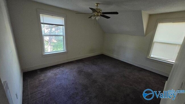 Building Photo - 3505 Bradley St SW