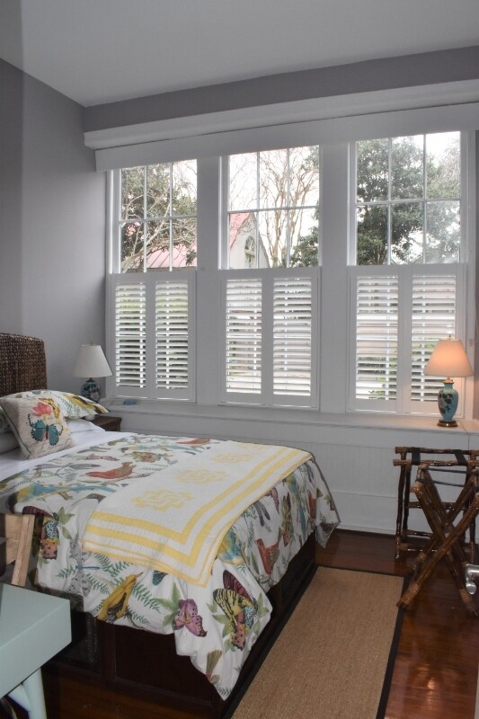 Building Photo - 67 Legare St