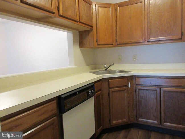 Building Photo - 5407A Aberdeen Dr