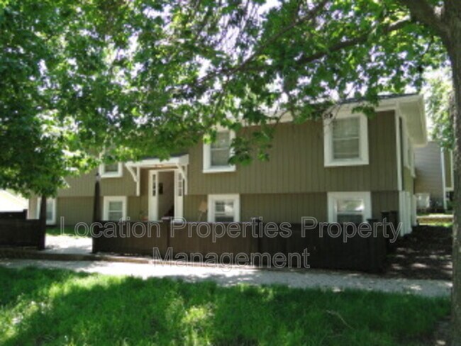 Building Photo - 1300 Kentucky St