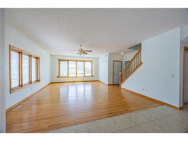 Building Photo - 23865 County Rd 10