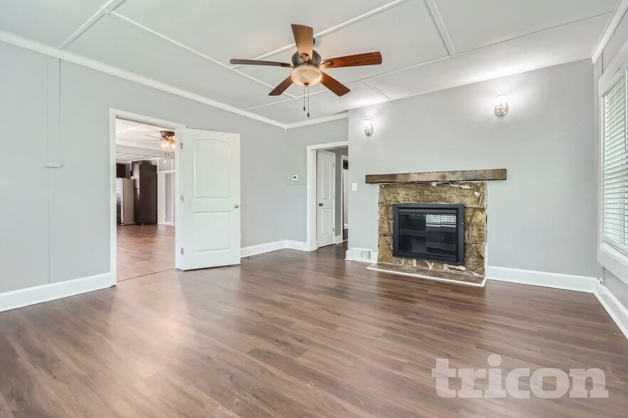 Building Photo - 141 Fairview Dr