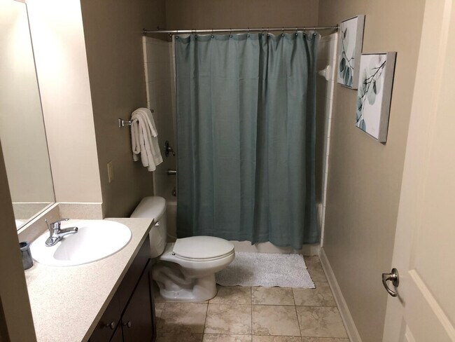 Building Photo - 31 Station Ct