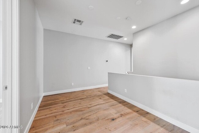 Building Photo - 3030 N 38th St