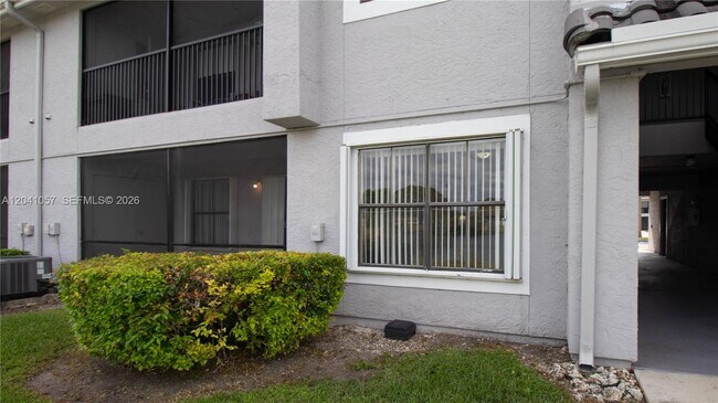 Building Photo - 15077 SW 103rd Terrace