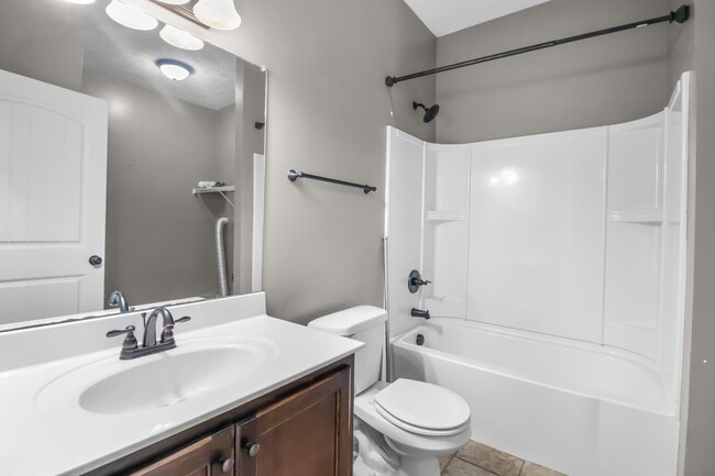 Building Photo - 2200 Trophy Trce