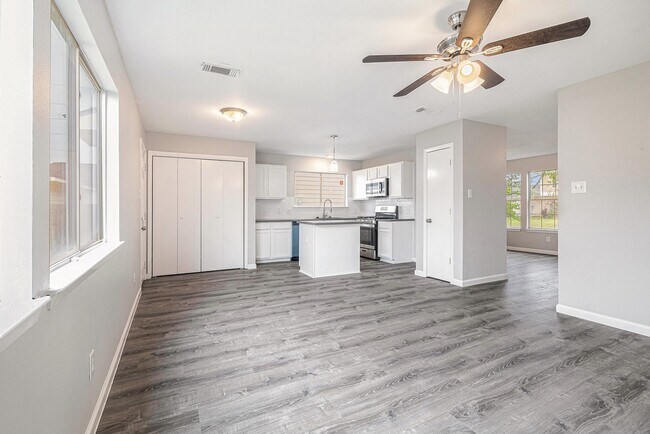Building Photo - 1091 Verde Trails Dr